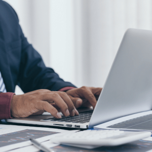 21 Daily Prompts for Purpose-Driven Leaders